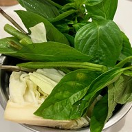 ป้าหนมหมูจุ่ม (ลาดหญ้า 4)