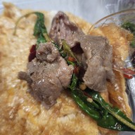 สปาเก็ตตี้ & กะเพรา BY ขี้เมาเข้าครัว สาขาสีลม (นราธิวาส ซอย1)