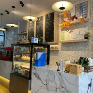 Papauno Viennoiserie & Bistro