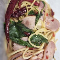 สปาเก็ตตี้ & กะเพรา BY ขี้เมาเข้าครัว สาขาสีลม (นราธิวาส ซอย1)