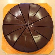 เค้กต้นกก สาทร-นราธิวาส