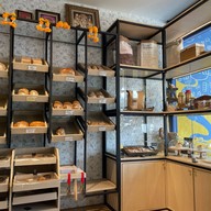 Papauno Viennoiserie & Bistro