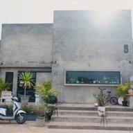 ธรรมดาบิสโทร