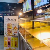 Mihimihi Thailand Siam Square One