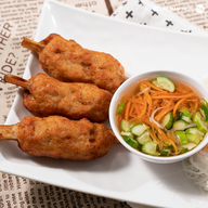 เมนูของร้าน DN แดงหน่องแหนมเนือง เมืองเก่า