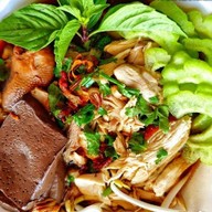 กินเตี๋ยวไก่