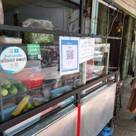 หน้าร้าน ร้านลาบยโสป้าดา สาทร11 สาขา1