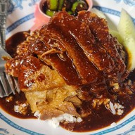 ข้าวขาหมูเยอรมัน (แห่งเดียวในโลก)
