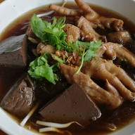 ต้มเส้นป้านัน
