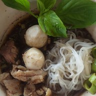 ร้านนายช่างก๋วยเตี๋ยวเรืออยุธยา 15 สาขาสะพานสี่