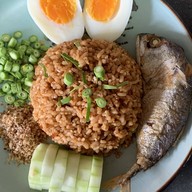 อาหารปักษ์ใต้ ข้าวยำ