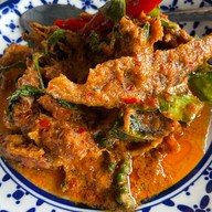 เรณู ครัวริมคลอง ธรรมศาสตร์รังสิต