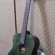 ดนตรีกาล สาขาโลตัส ในห้างโลตัส