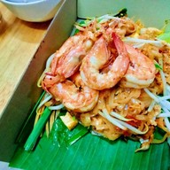 กะเพราพริกแห้ง สะพานพระนั่งเกล้า