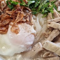 สปาเก็ตตี้ & กะเพรา BY ขี้เมาเข้าครัว สาขาสีลม (นราธิวาส ซอย1)