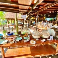 โรงแรมเดอะฮอทสปริงบีชรีสอร์ทแอนด์สปา