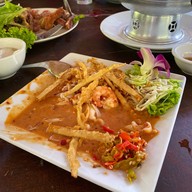 ครัวกลางดง