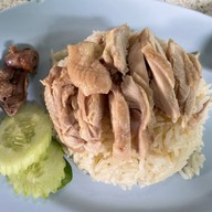 เมนูของร้าน ข้าวมันไก่ฮอลล์&แฮม
