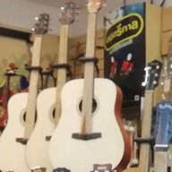 ดนตรีกาล สาขาโลตัส ในห้างโลตัส