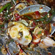 Yok Talay Bangsaen By Pee Daeng หน้ามช.