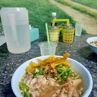 ก๋วยเตี๋ยวชากังราว เกาะสมุย