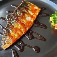 Blacklist Cafe and Restaurant