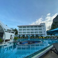 Centara Ao nang Beach Resort and spa