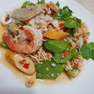 ยำโคตรแซ่บ By.2