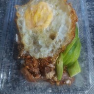 ก๋วยเตี๋ยวฮั้งเพ้งร้านเจ๊บุษ ถนนเก้ากิโล ปากซอยเขาน้ำซับ