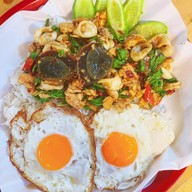 เมนูของร้าน อร่อยเฉย กะเพราถาด ประดิพัทธ์