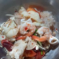 ยำ ยำ อร่อย