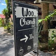 วู้ว จันดี คาเฟ่