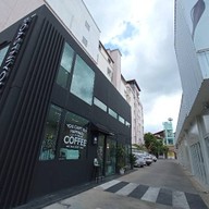 Roastniyom Exclusive เจริญเมือง กาแฟรสนิยม สาขา เจริญเมือง