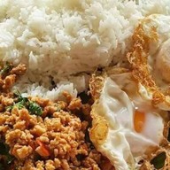 กะเพรา&น้ำ คุณหมวย