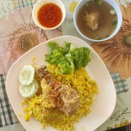 ร้านนิล ข้าวหมกไก่