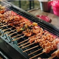 หม่าล่า LA-DA & ลูกชิ้นปิ้ง .