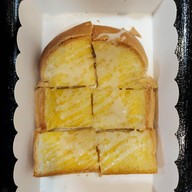 Hai Hai บิงซูน้ำแข็งเกล็ดหิมะ ปากเพรียว