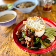 เมนูของร้าน ร้านต้มเลือดหมูนายโทน