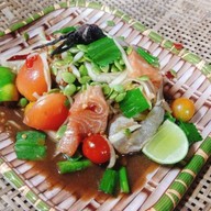 แซ่บจือปาก (ยำแซ่บ ส้มตำ อาหารตามสั่ง โจ๊กไก่ ฮาล้าล) คู้ขวา