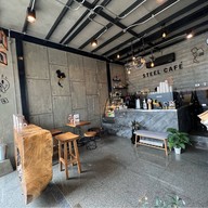 Steel Cafe'