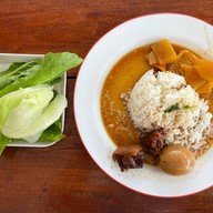 พิ้งค์ อาหารปักษ์ใต้