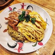 ข้าวหมูทอดเดลิเวอรี่ เจริญกรุง 107 ตรงข้ามอเมซอน