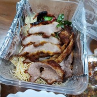 ยำคุณแม่ - วันนิมมาน