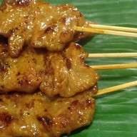 อาร์มหมูปิ้ง(เจ้าเก่า) แม่โจ้