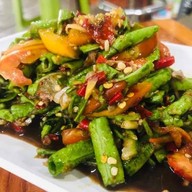 หอพักแถวเทศบาลดอนหอสีฟ้าห้องแถว