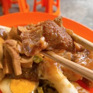 เปาะเปี๊ยะสดขาหมู (เจ้าอาม่า) - คลองถม