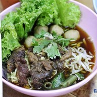 ก๋วยเตี๋ยวจัมโบ้&ชา สาขาฉื่อฉาง
