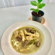 เมนูของร้าน ขนมจีนคุณยายby รถเมลล์ ลำพูน