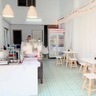 ขนมจีนคุณยายby รถเมลล์ ลำพูน