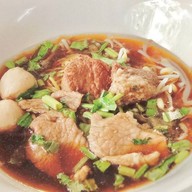 ร้านเตี๋ยวคอกไก่